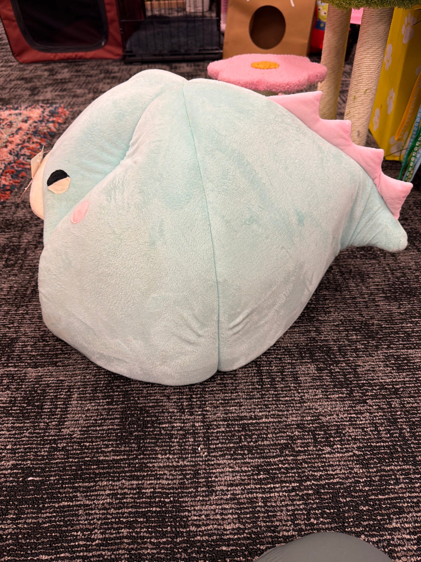 Blue Tuna pet cave bed size small