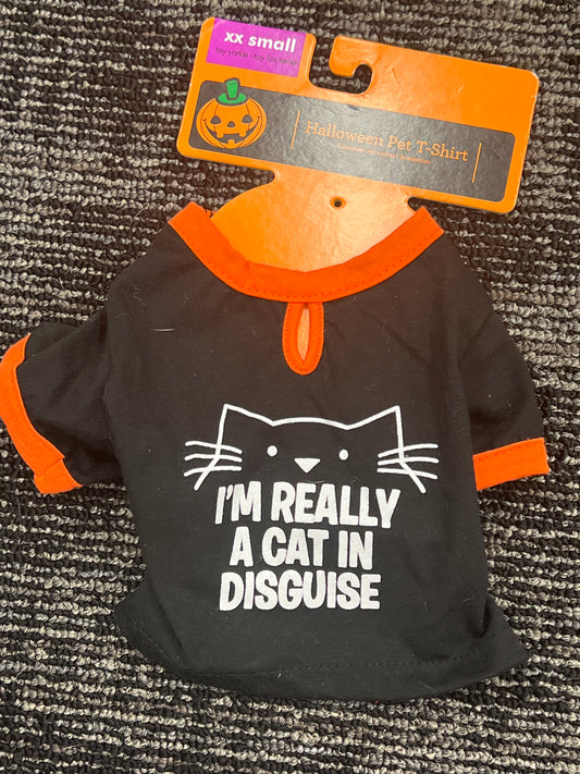 Pet costume Halloween pet t-shirt xx small I’m really a cat in disguise