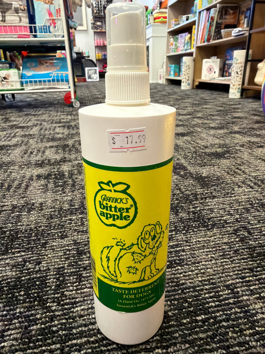 Grannick’s Bitter Apple Spray taste deterrent for dogs 16oz