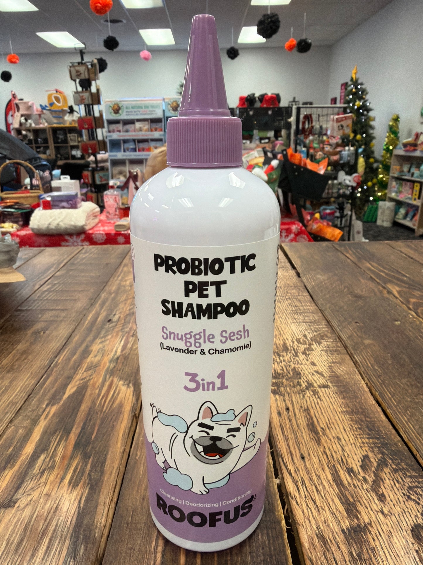 Roofus Probiotic Pet Shampoo 3in1 cleansing, deodorizing, conditioning Lavender & Chamomile 16.9oz