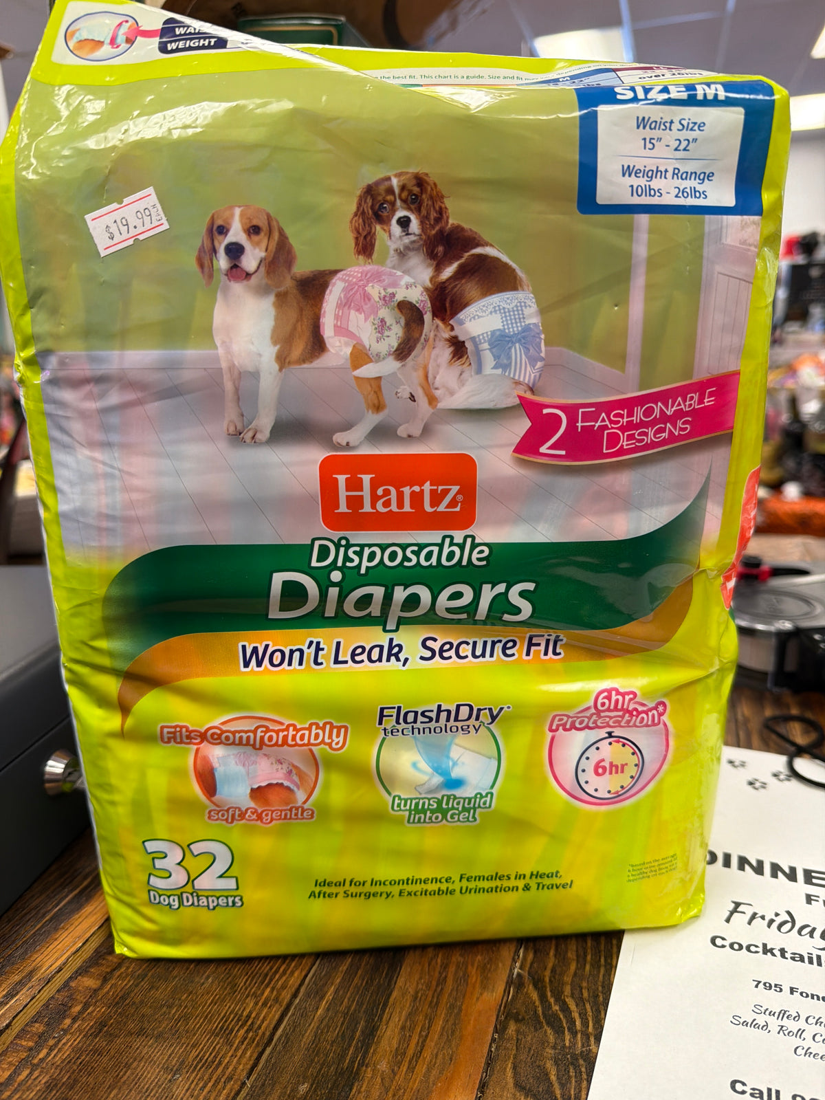 Hartz disposable female diapers size medium 10-26lbs