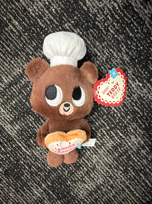 Bark Teddy Baker dog toy size m