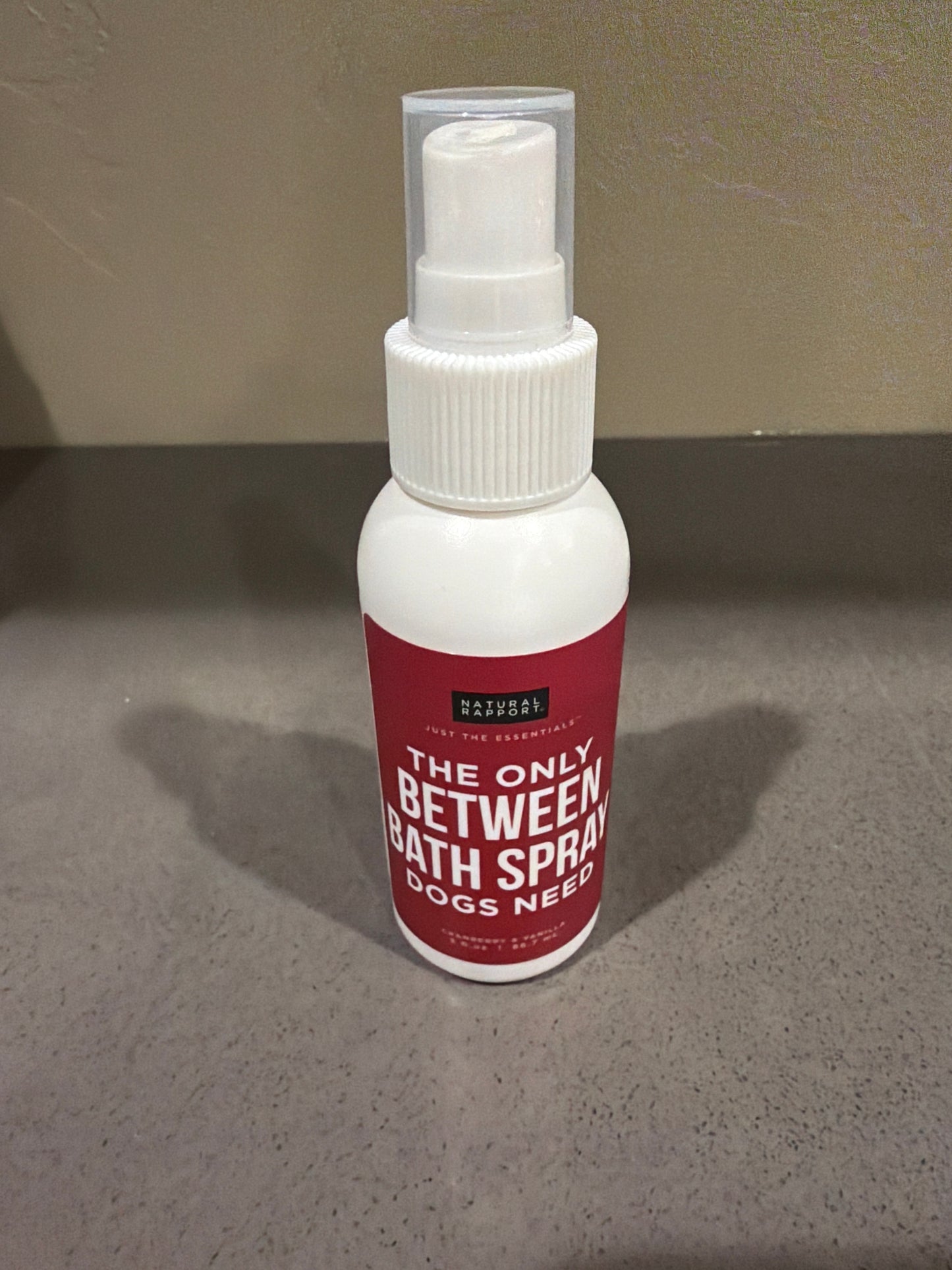 The Only Between Bath Spray Dogs Need 3fl oz Cranberry & Vanilla