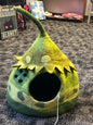 Dharma Karma Fairy Cottage Wool Pet Cave Dog/Cat
