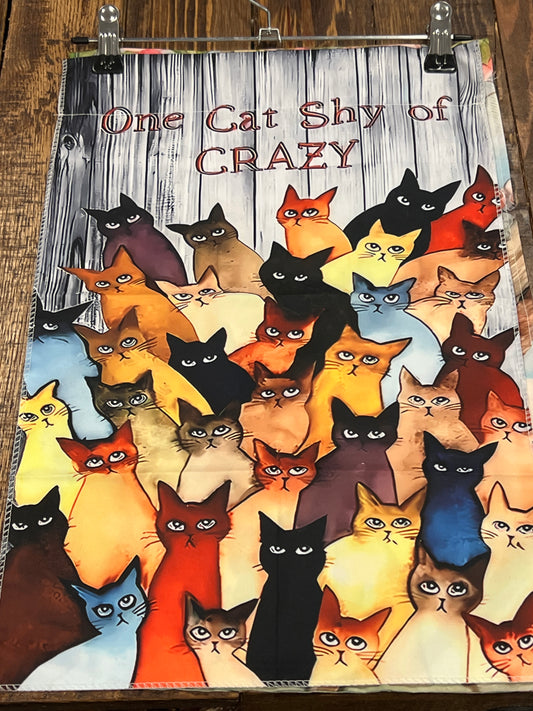 One cat shy crazy garden flag nylon