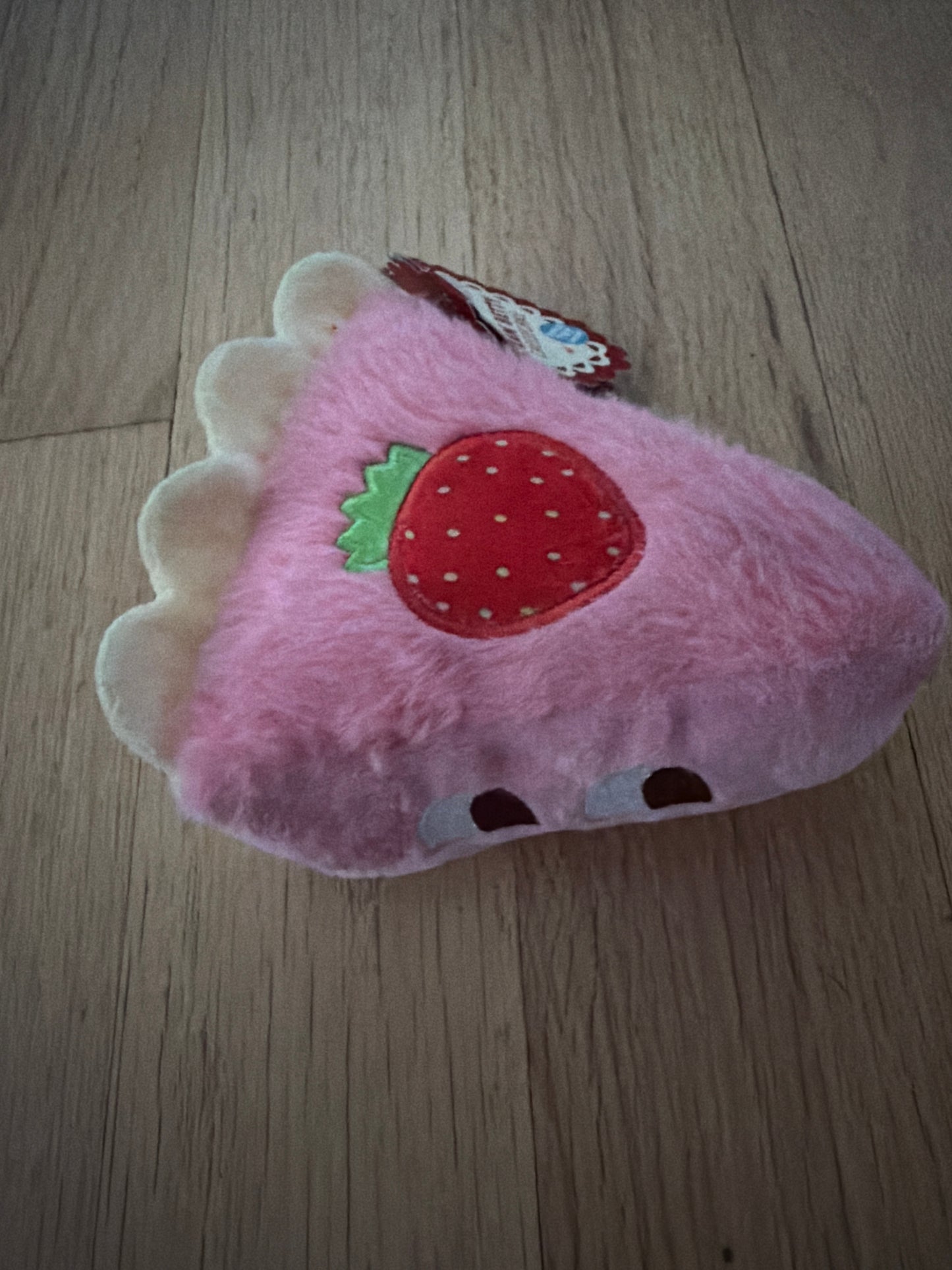 Bark Straw Betty Cheesecake dog toy size m