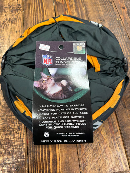 Green Bay Packers collapsible tunnel cat toy