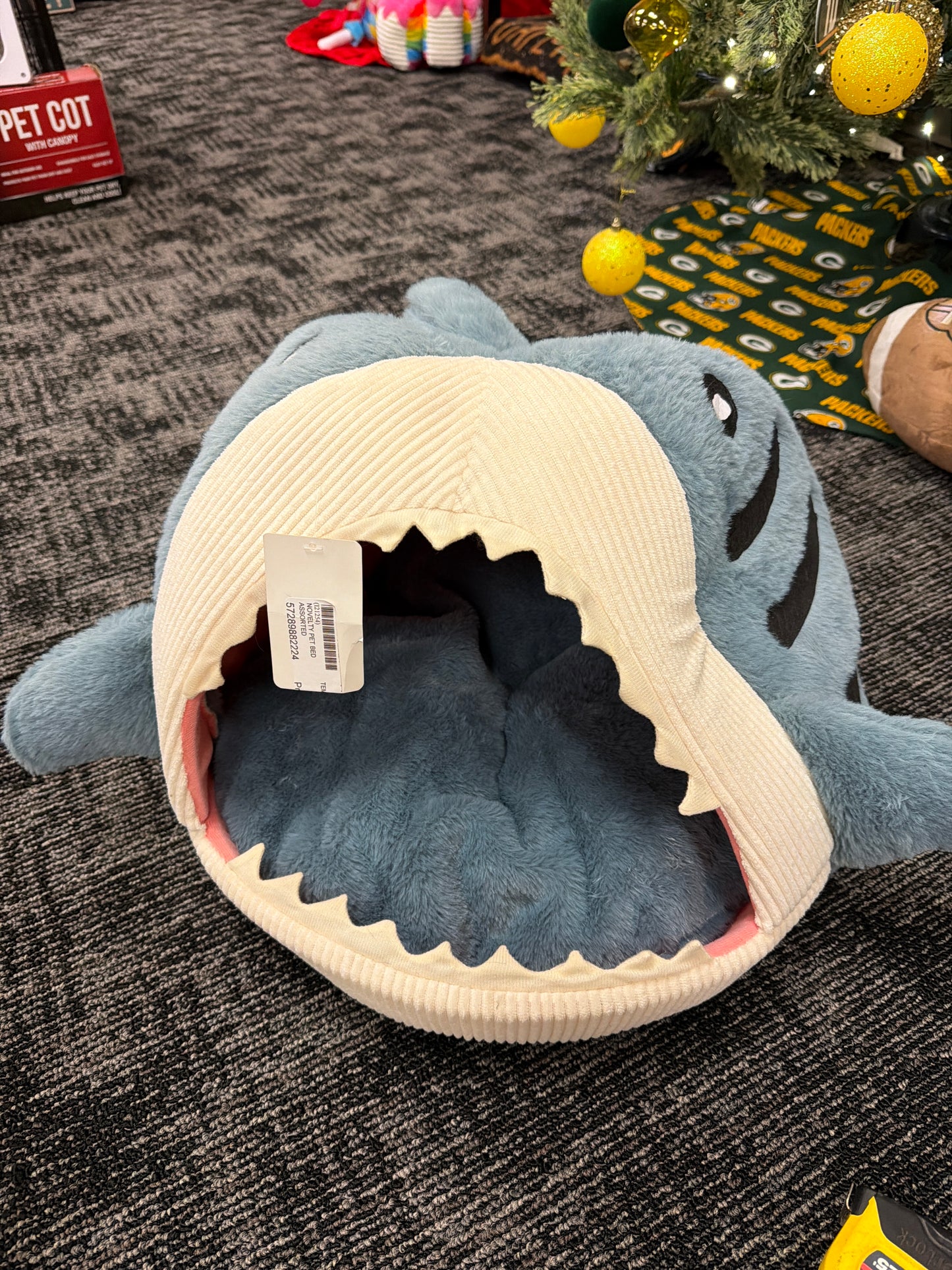 Sharky the Pet Cave Bed Size Small
