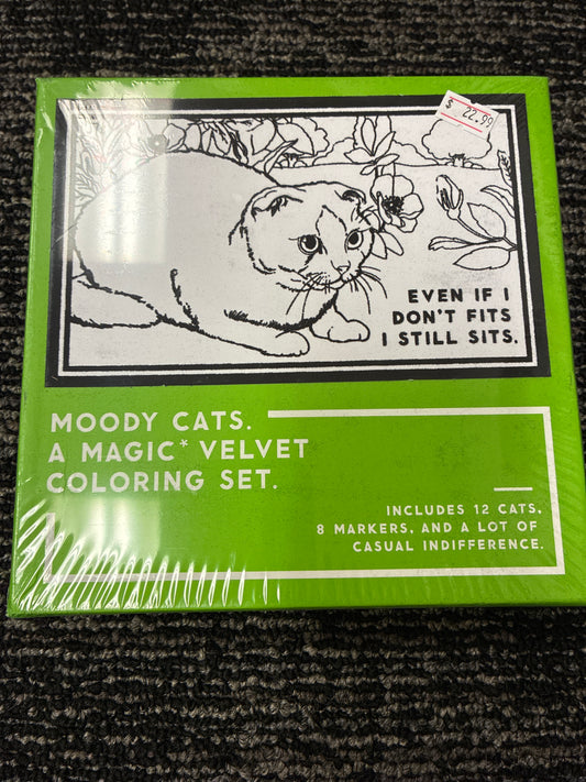 Moody cats a magic velvet coloring set