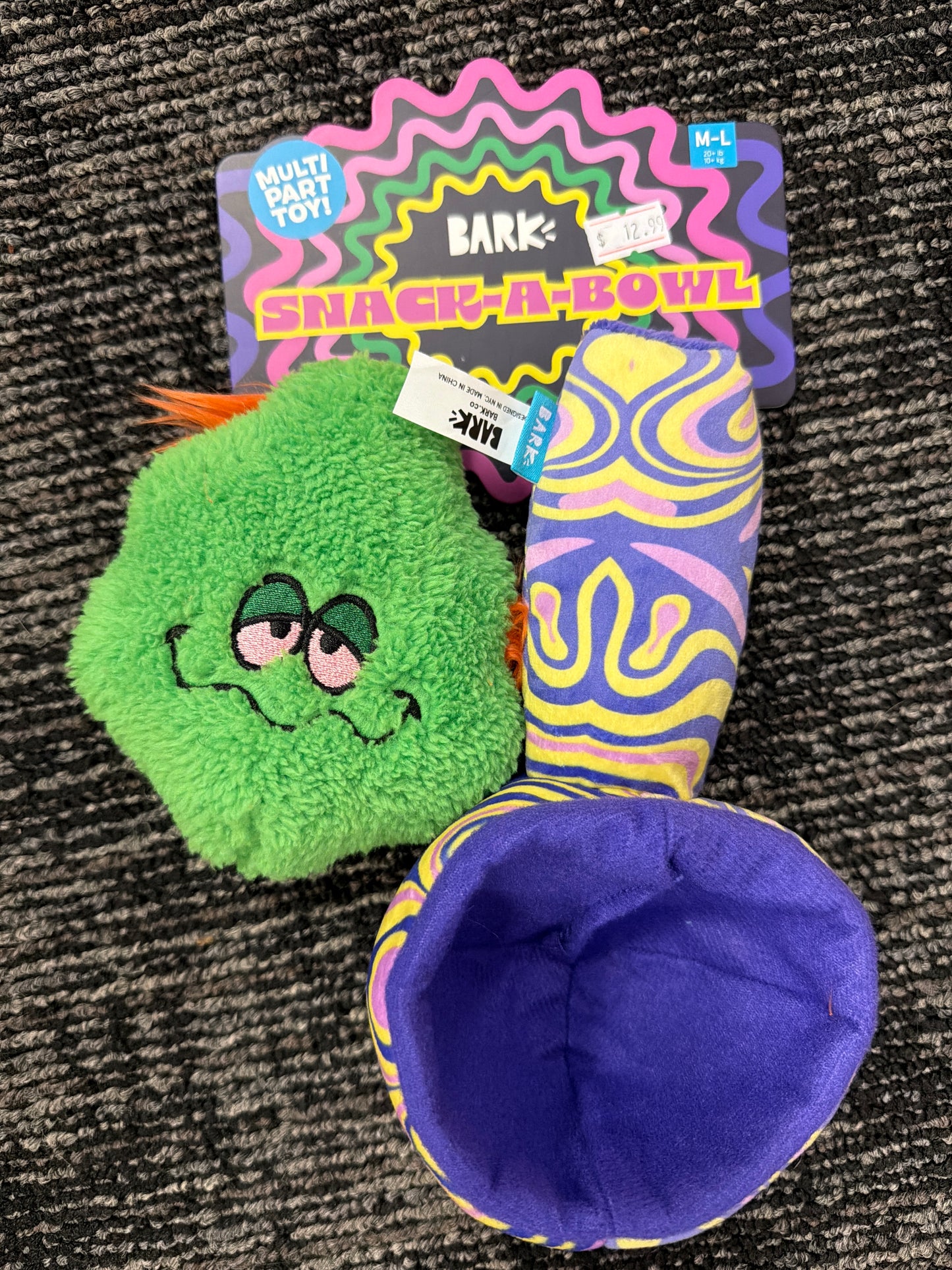 Bark 420 Snack a Bowl dog toy size m/l