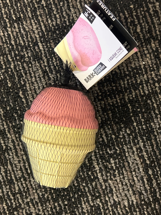 Bark I Squeak Cone M/L super chewer dog toy