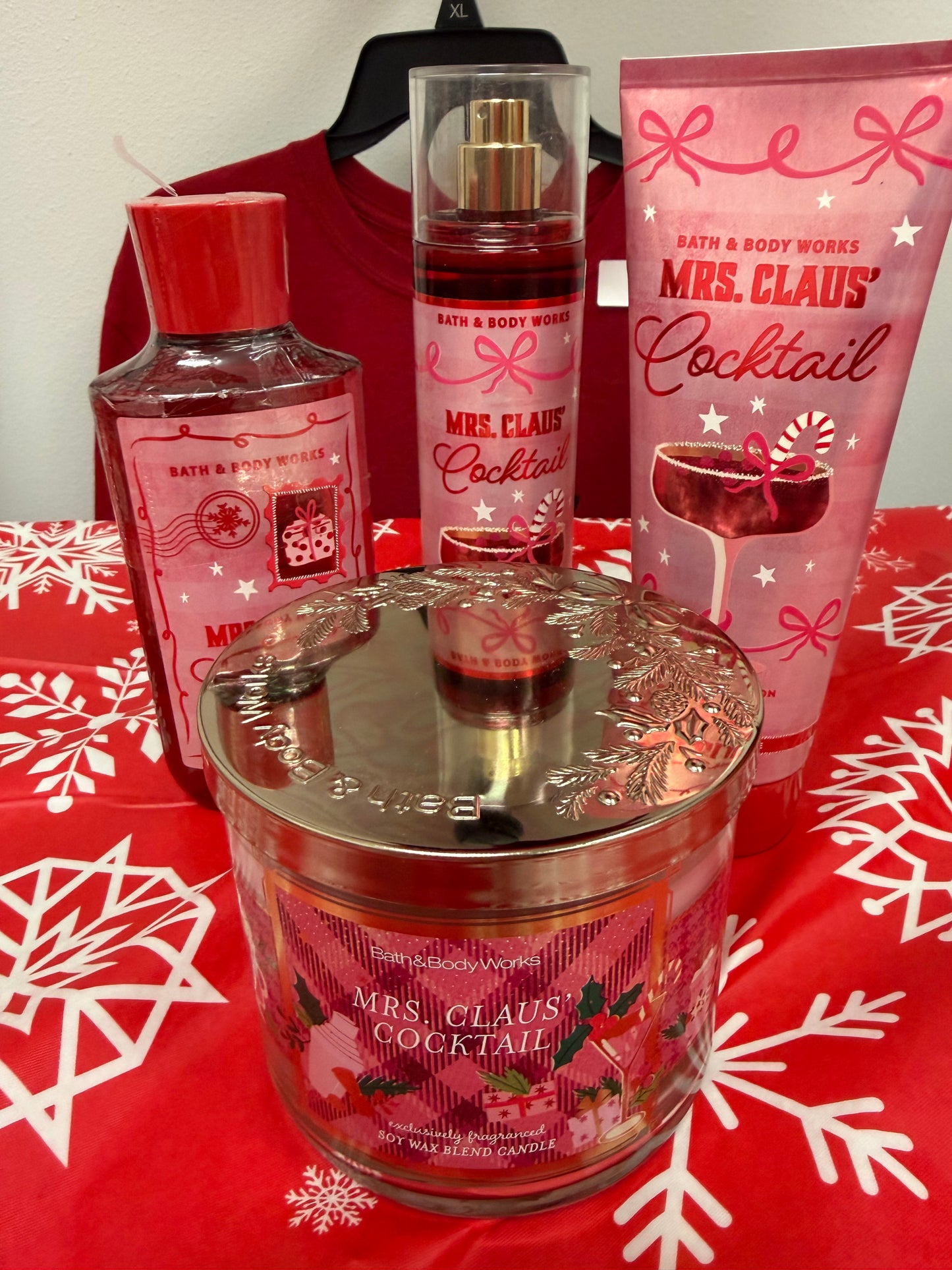 Holiday Party Auction Fundraiser Mrs. Claus’ Cocktail